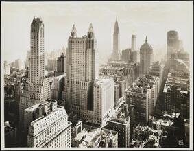 City view looking southeast from 515 Madison Avenue roof