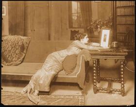 [Olga Petrova in the title role of "Panthea".]