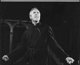 [Jason Robards as Urbain Grandier in "The Devils".]