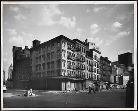 [Looking at the southeast corner of Duane and Greenwich Streets.]