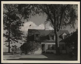 Rogers Estate, "Port of Missing Men," Southampton, L.I., Exterior, [?] Cottage.