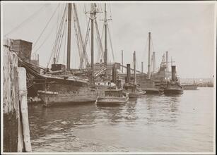 [The Minnie Slauson and the Hugh C. Barrett at dock.]