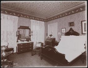 Residence, Miss Dodd, North Side of 21st St. Bet. 7th & 8th Aves.