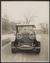 Automobile (Cars).