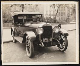 Automobile (Cars).