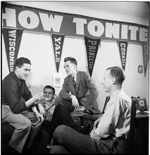 Columbia University [Group of students.]