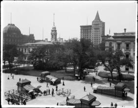 City Hall Park & Subway Entrances