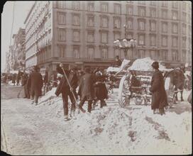 Snow Scenes, Blizzard, Street Scenes in New York City.
