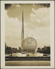 New York Worlds Fair. Perisphere and Trylon steel frame