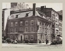 [Fraunce's Tavern, Washington's headquarters.]