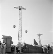 [Amusement Zone, New York World's Fair.]