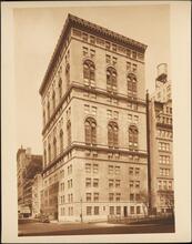 640 Park Avenue. Apartment building