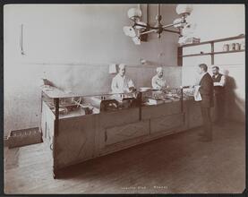 Lawyers Club, Pantry.