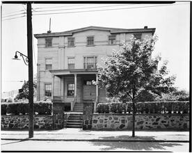 27th Avenue, no. 1422, Astoria