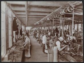 Autos, Mobile Auto Factory (Brisben Walker) Builder & Proprietor.