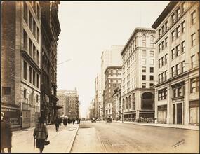[View looking north on Fifth Avenue from 39th Street.]