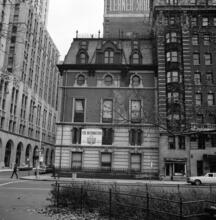 [32 East 26th Street for sale.]