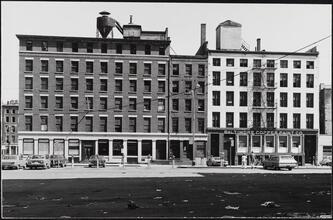 [W.E. Savage & Co., 165 John Street, and Baltimore Copper Paint Co., 167-171 John Street.]