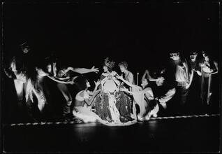 ["Pippin" theater still.]
