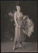 [Unidentified performer.]