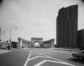 [Manhattan Bridge arch and colonnade and Confuscius Plaza.]