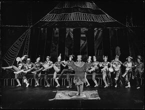 ["Pippin" theater still.]