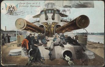 Large Guns on U.S. Battleship Kearsarge.