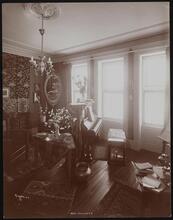 Residence, Mrs. Elliott.