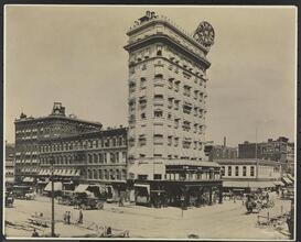 Hotel Pabst, 42nd St. B'way & 7th Ave., Building.