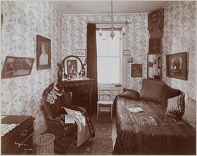 [Interiors, Mrs. Elliott, Bedroom.]