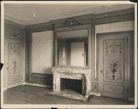 [Empty room.]