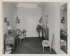 Mrs. Harry Frank, 941 Park Avenue