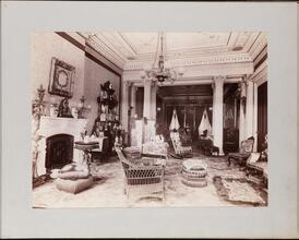 Home of W. F. Havemeyer, 335 West 14th Street, New York City [Sitting room.]
