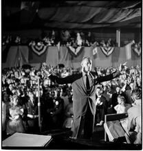 Vaughn Monroe [Monroe and band performing.]