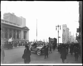 5th Avenue and 41st Street. General exterior snapshot.