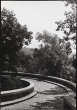 Drive down from the Cloisters.