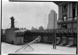 277 Park Avenue [Building]. Playground, general view to east.