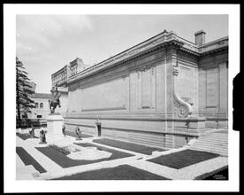 West 156th Street. Hispanic Museum Library, general view.