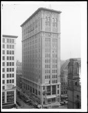 4th Avenue at the corner East 27th Street. Fourth Avenue Building.