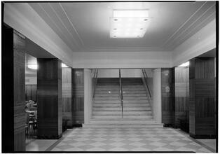 Broadmoor Restaurant. Lobby and stairs.