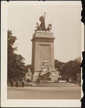[Maine Monument.]