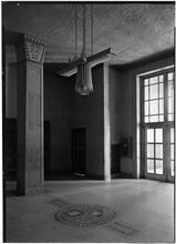 Brooklyn Law School. Entrance hall natural light.