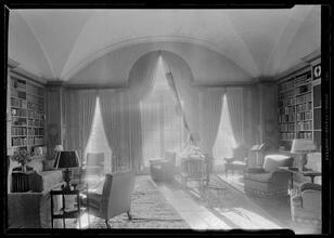 Cosmopolitan Club. Library to paladium window horizontal.