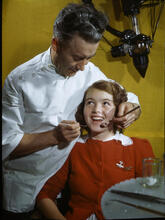 Dentist