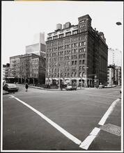 [Duane Street between Hudson and Greenwich Streets.]