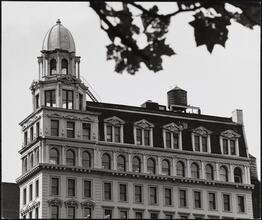 [Sohmer Piano Building, 170 Fifth Avenue.]