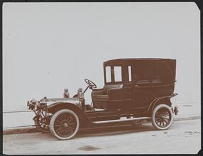 Automobile (Cars).