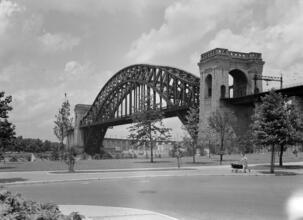 [Hell Gate Bridge.]