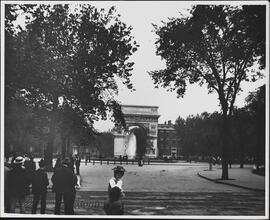 [Washington Square Park, looking north toward arch]