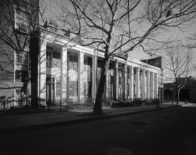 [Townhouses at 43-49 Willow Place.]